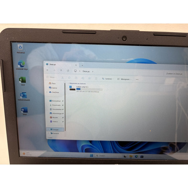 Hp Notebook Model 14-am010nd