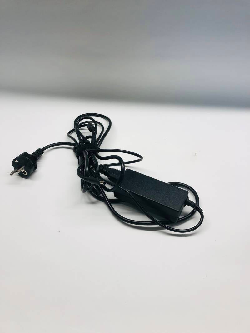 Adapter Dell inspirion, Vostro XPS 19.5v 3.34A 65W